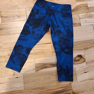 Lululemon Crops